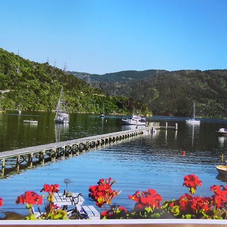 Waterfront Bed And Breakfast Picton Eksteriør billede